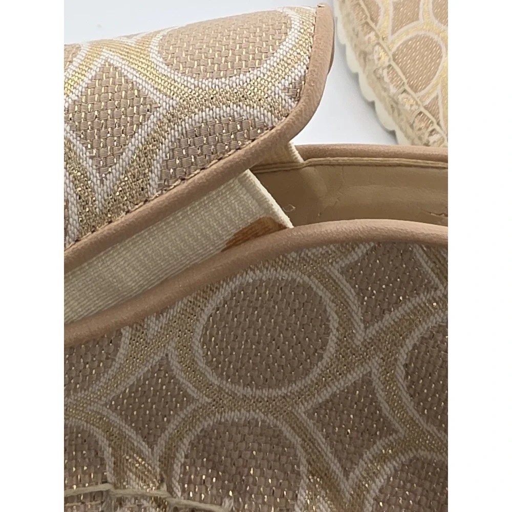 Nine West Womens Espadrille‎ Slip On Flats Beige Gold Logo Print Size 9